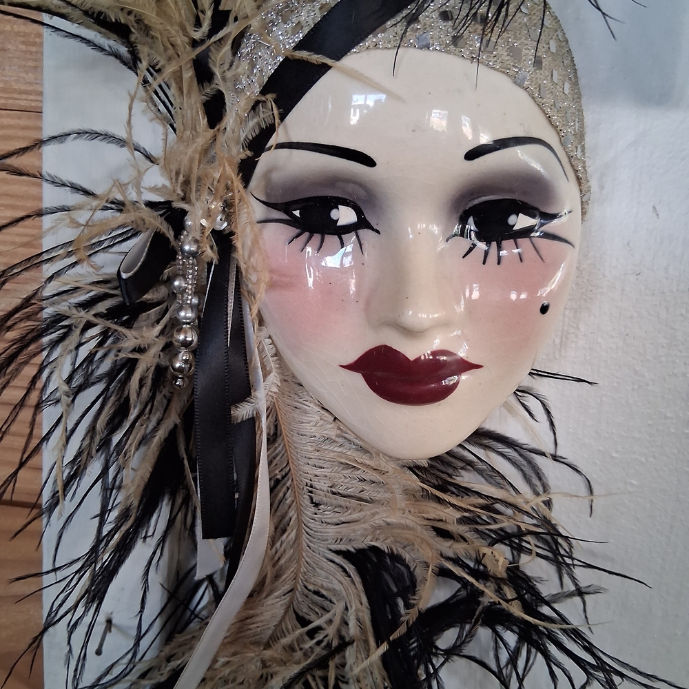 Elegant Feathered Wall Mask
